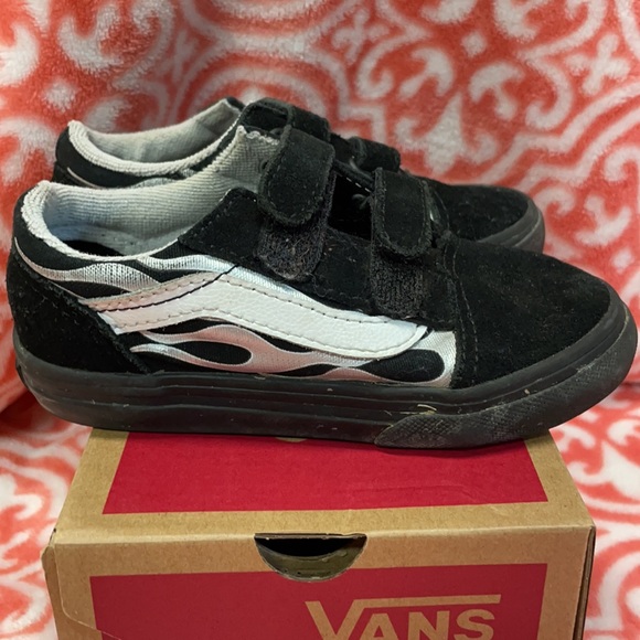 Vans size 8.5 - Picture 4 of 7